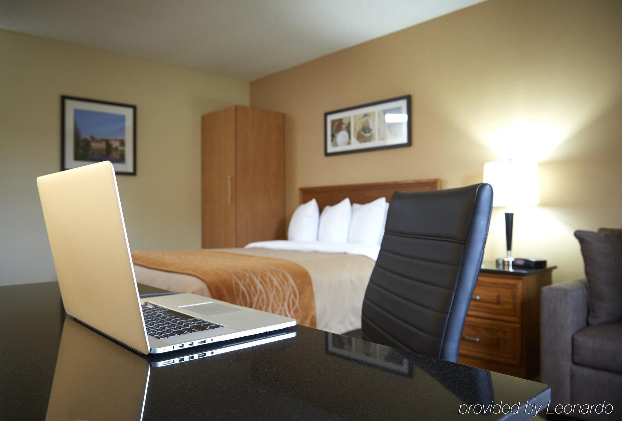 Comfort Inn Amherst Exteriör bild